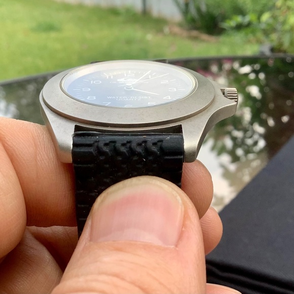 Vintage Quiksilver Quartz watch (QS1400) - Picture 9 of 10